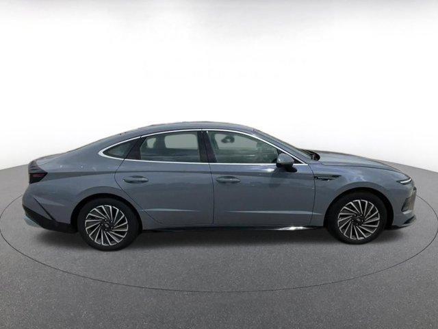 used 2024 Hyundai Sonata Hybrid car, priced at $25,372
