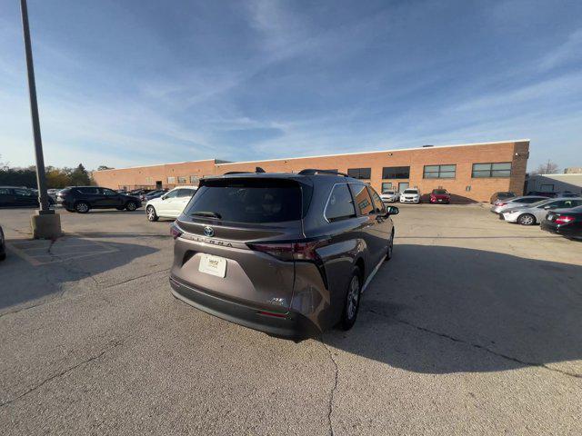 used 2023 Toyota Sienna car, priced at $36,444