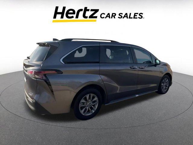 used 2023 Toyota Sienna car, priced at $36,444