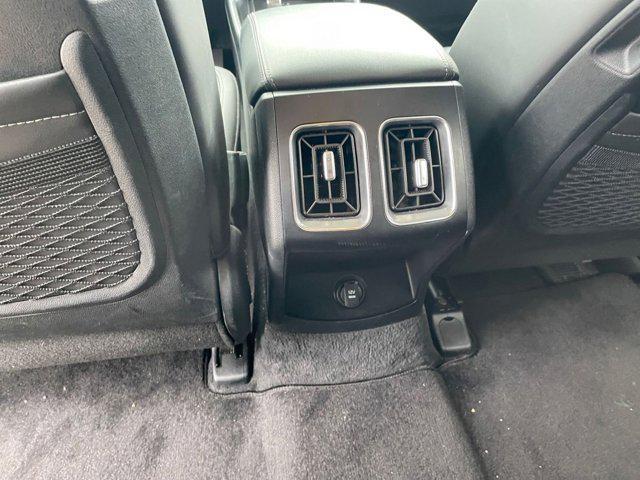 used 2024 Kia Sorento car, priced at $28,624