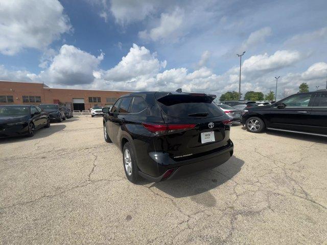 used 2023 Toyota Highlander car, priced at $34,424