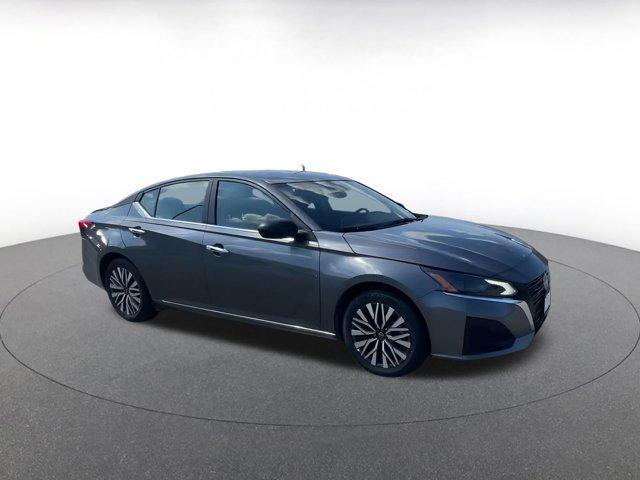 used 2024 Nissan Altima car, priced at $19,085