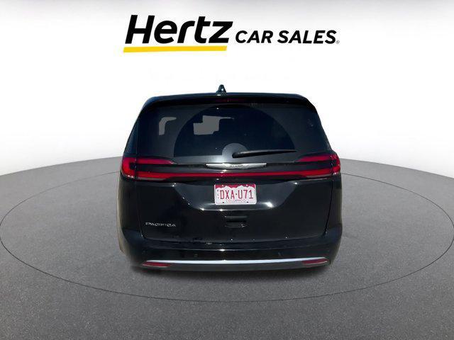 used 2024 Chrysler Pacifica car, priced at $32,619