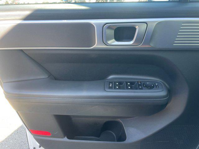 used 2025 Hyundai Santa Fe car, priced at $32,067