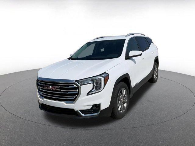 used 2024 GMC Terrain car, priced at $25,022