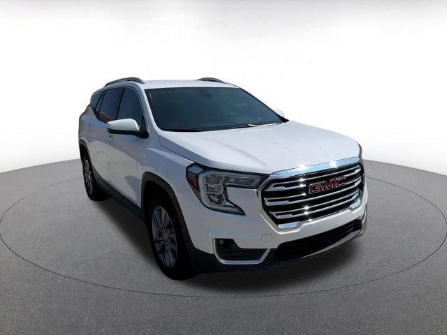 used 2024 GMC Terrain car, priced at $25,022