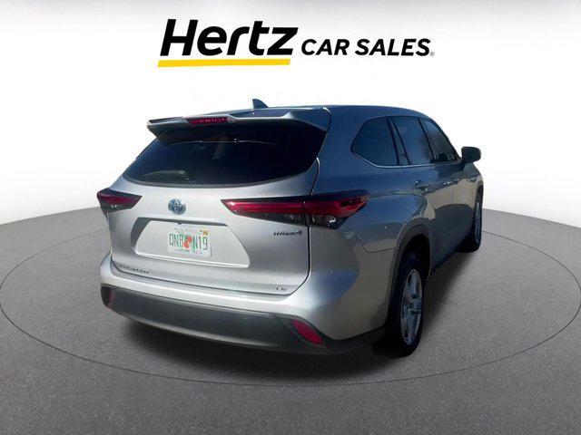 used 2021 Toyota Highlander Hybrid car, priced at $31,569