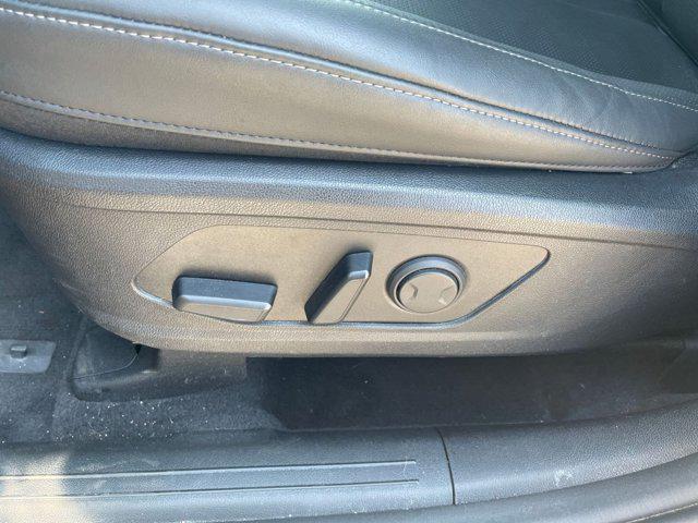 used 2024 Kia Sorento car, priced at $29,816