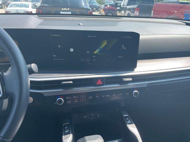 used 2024 Kia Sorento car, priced at $29,816