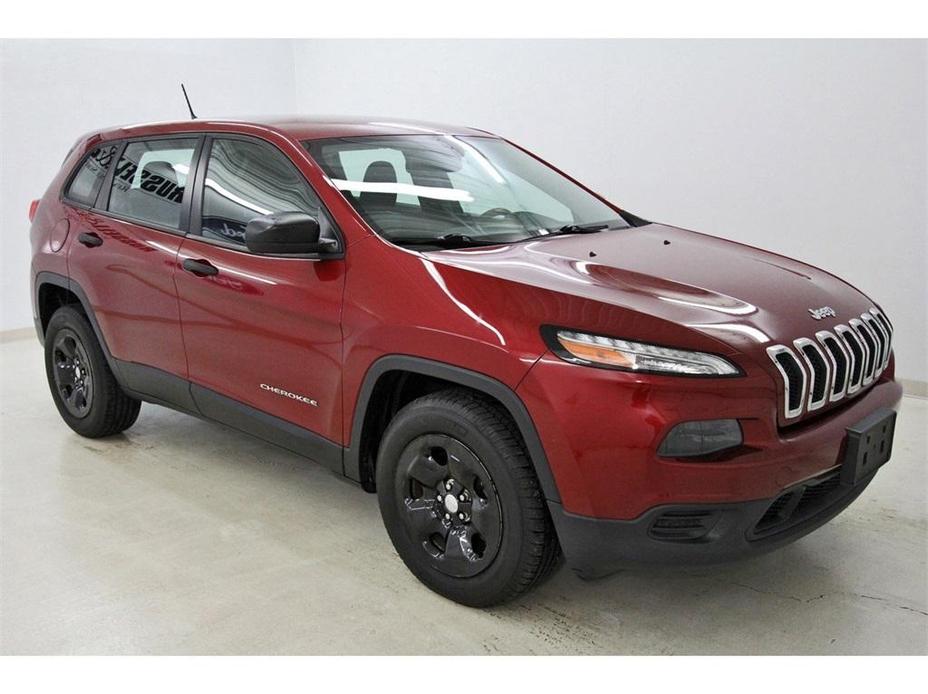 used 2014 Jeep Cherokee car, priced at $12,390