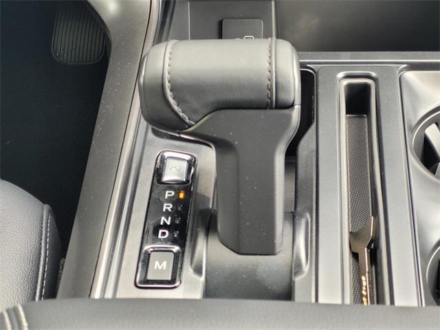 new 2025 Ford F-150 car, priced at $69,621