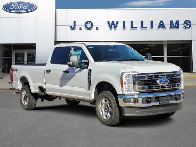 new 2025 Ford F-250 car, priced at $60,830