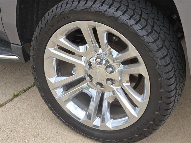 used 2018 GMC Yukon XL car, priced at $18,900