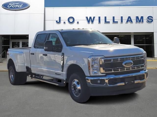 new 2025 Ford F-350 car, priced at $74,750