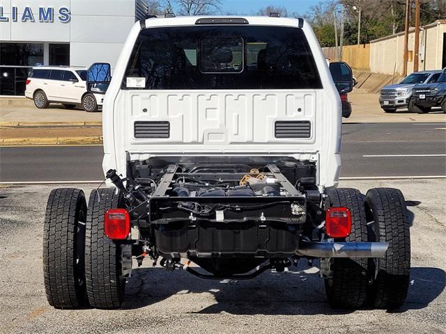 new 2024 Ford F-450 car, priced at $60,515