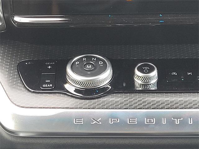 new 2025 Ford Expedition Max car, priced at $84,150