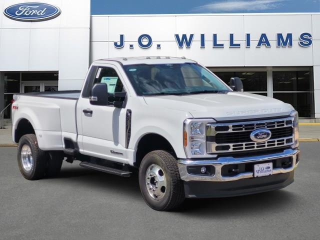 new 2025 Ford F-350 car, priced at $68,180
