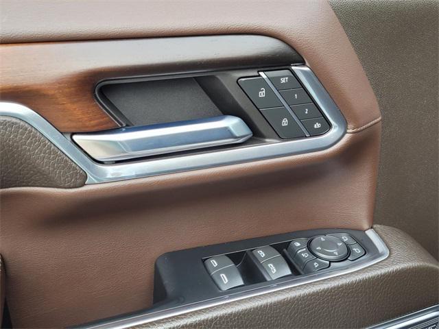 used 2024 GMC Sierra 2500 car, priced at $67,900