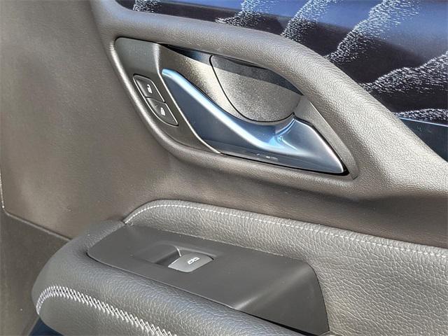 used 2023 GMC Yukon car, priced at $51,900