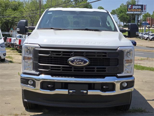 new 2025 Ford F-250 car, priced at $53,070