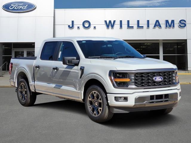 new 2024 Ford F-150 car, priced at $42,330