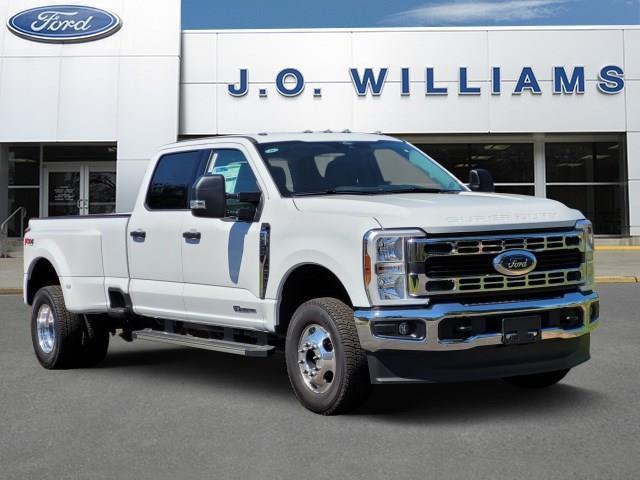 new 2026 Ford F-350 car, priced at $75,370