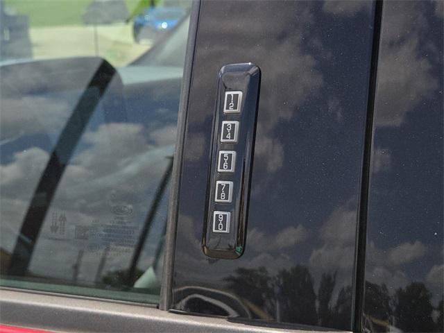 used 2021 Ford F-150 car, priced at $39,900