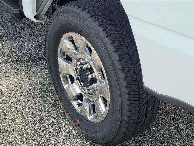 new 2025 Ford F-250 car, priced at $81,875