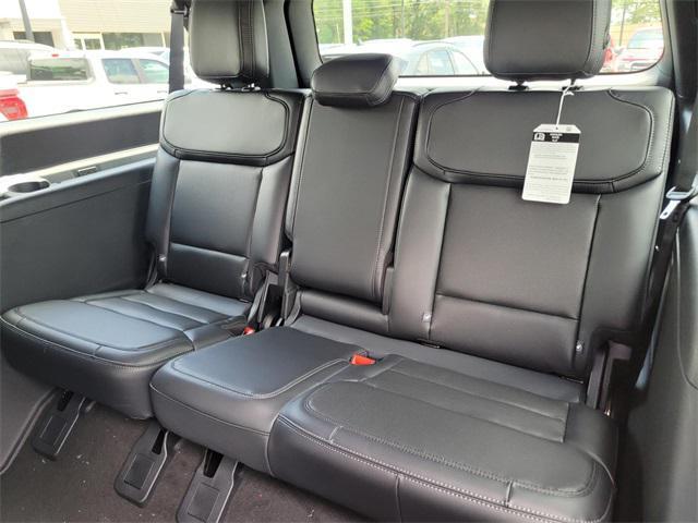 new 2025 Ford Expedition Max car, priced at $83,155