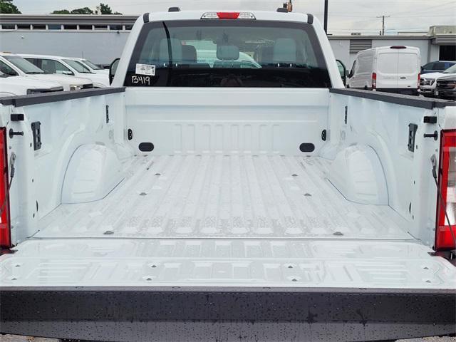 new 2025 Ford F-250 car, priced at $62,334