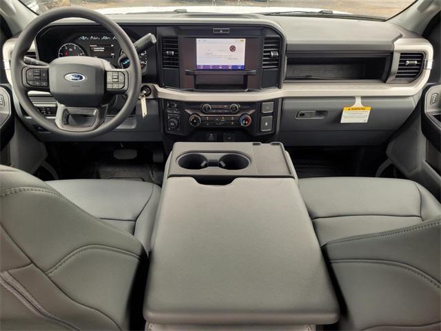 new 2025 Ford F-250 car, priced at $62,334