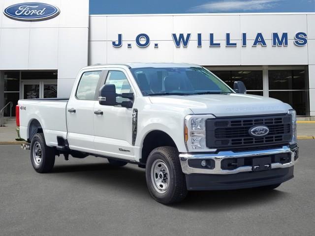 new 2025 Ford F-250 car, priced at $64,830