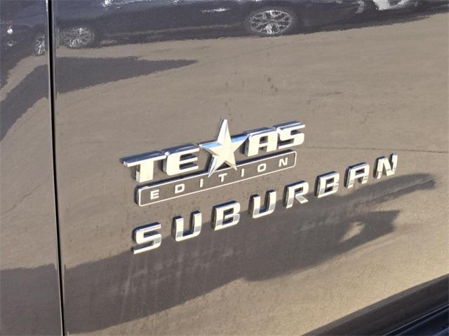 used 2011 Chevrolet Suburban car, priced at $9,995