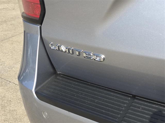 used 2021 Ford Expedition car, priced at $34,900