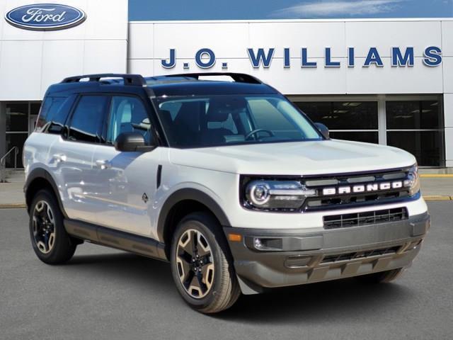 new 2024 Ford Bronco Sport car, priced at $35,070