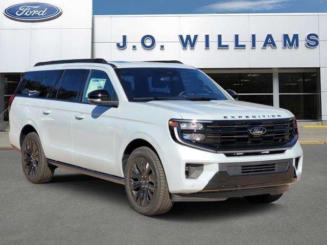 new 2025 Ford Expedition Max car, priced at $84,175