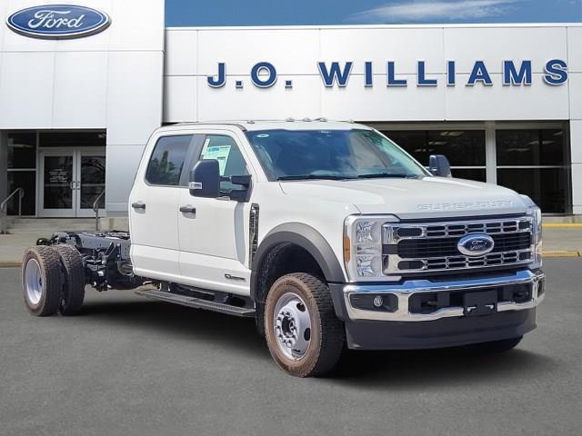 new 2025 Ford F-450 car, priced at $77,845