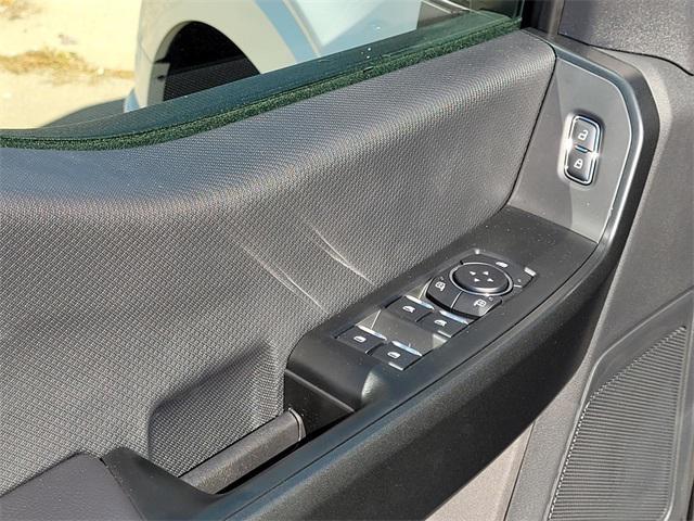 new 2025 Ford F-150 car, priced at $44,061