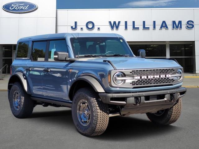 new 2025 Ford Bronco car, priced at $65,266