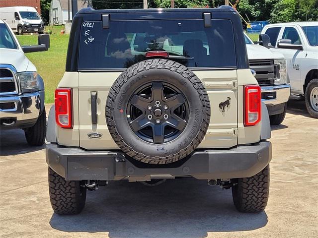 new 2025 Ford Bronco car, priced at $48,670