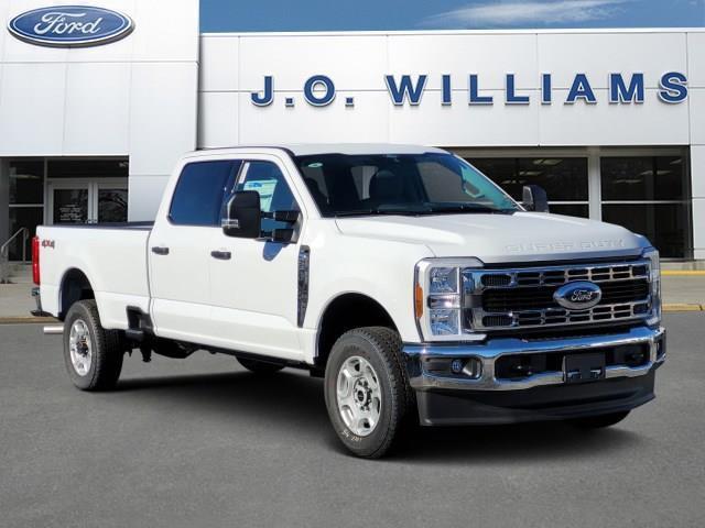 new 2025 Ford F-250 car, priced at $58,335