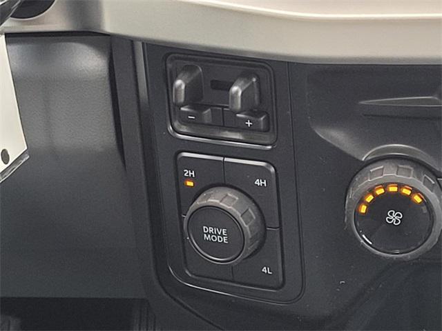 new 2025 Ford F-350 car, priced at $67,275