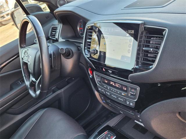 used 2020 Honda Pilot car, priced at $30,900