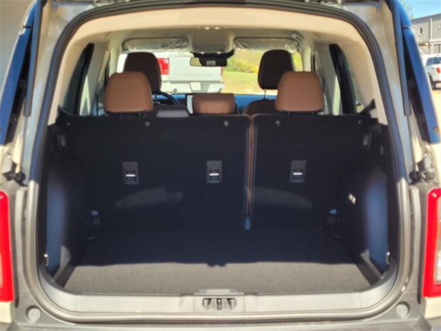 new 2025 Ford Bronco Sport car, priced at $36,527