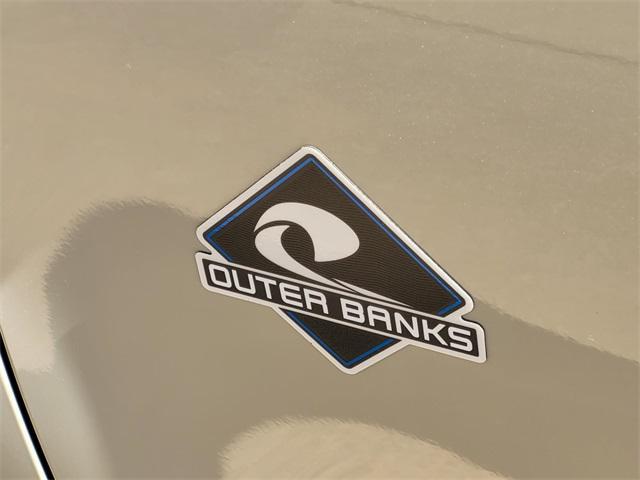 new 2025 Ford Bronco Sport car, priced at $36,527