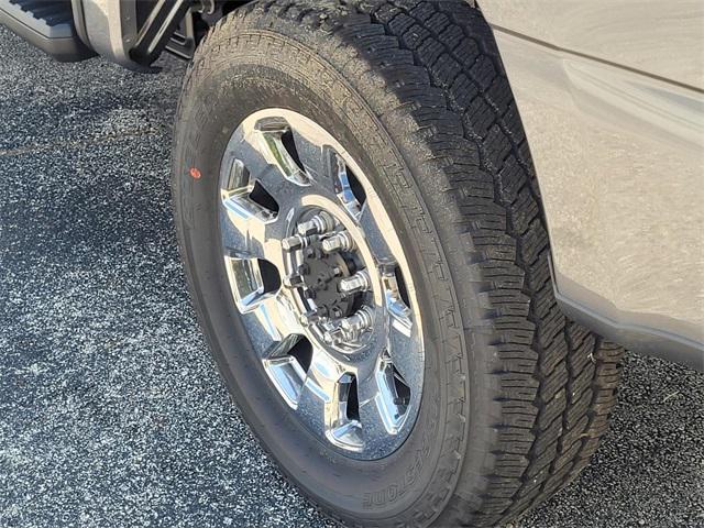 new 2025 Ford F-250 car, priced at $81,875