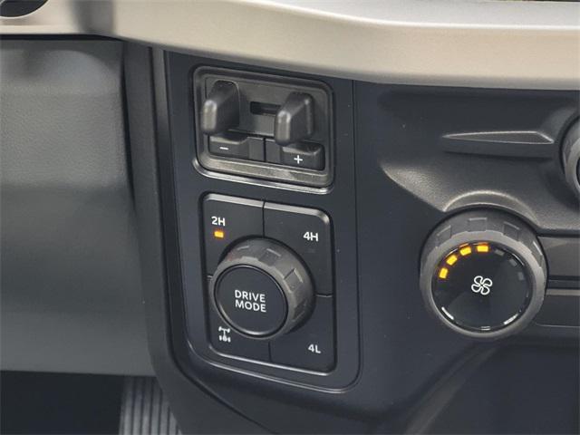 new 2025 Ford F-250 car, priced at $64,830