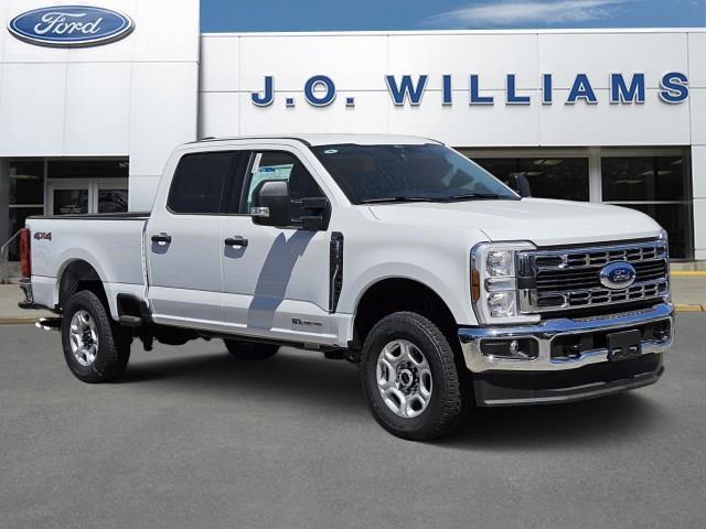 new 2025 Ford F-250 car, priced at $69,730