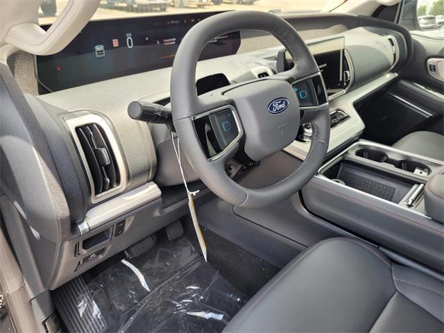 new 2025 Ford Expedition car, priced at $69,385