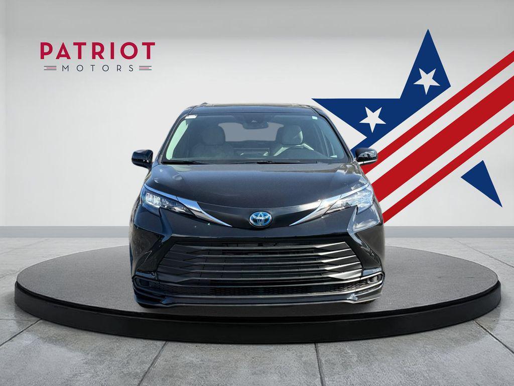 new 2025 Toyota Sienna car, priced at $44,940